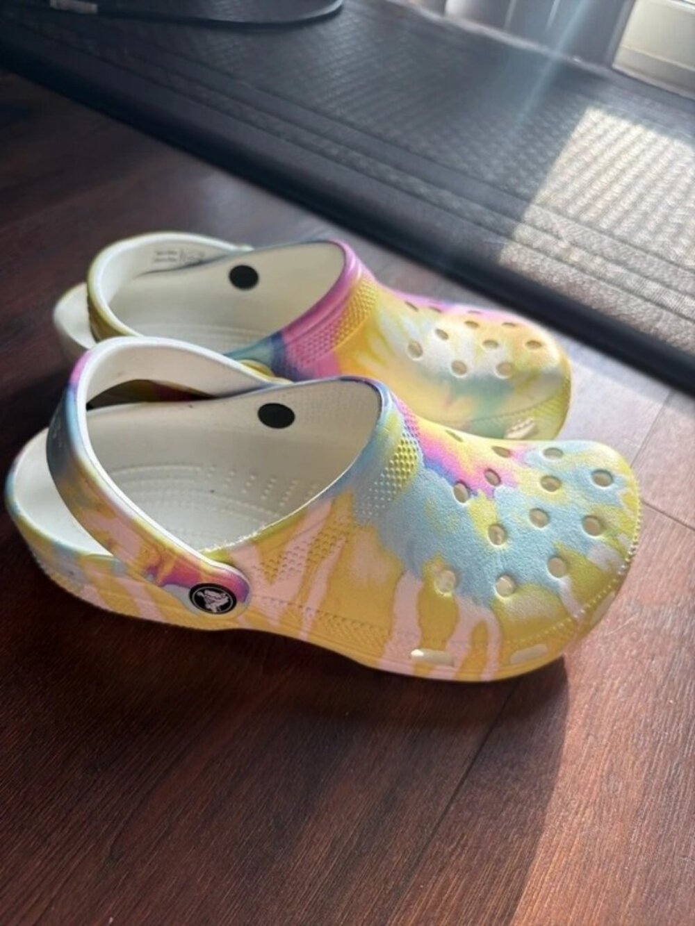 Crocs Classic Clog Watercolor Tie Dye Unisex Shoes US 7W/5M NWOT Code 205453